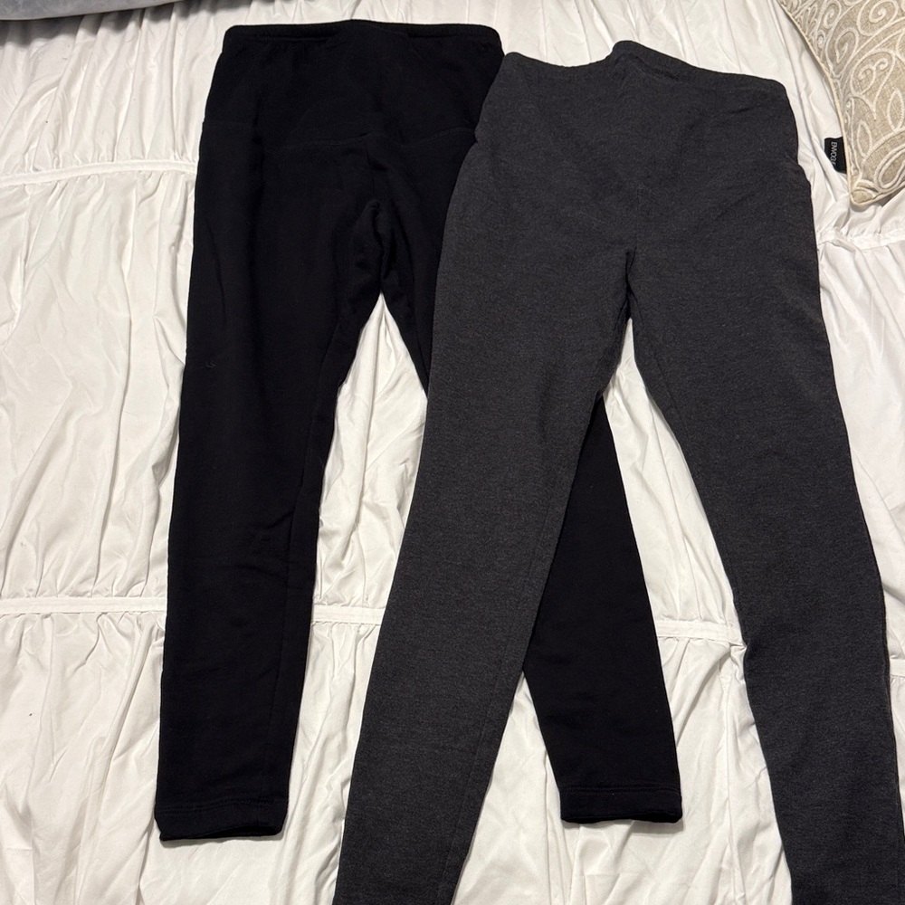 Old Navy Maternity Black fleece lined and Gray Leggings
